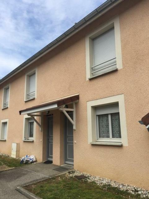 Appartement T3 à Belley au calme avec jardin privatif Exterior foto